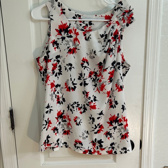 New York & Company Tops - New York and Company Floral Sleeveless Top - Red, Black, Grey and White Size Med
